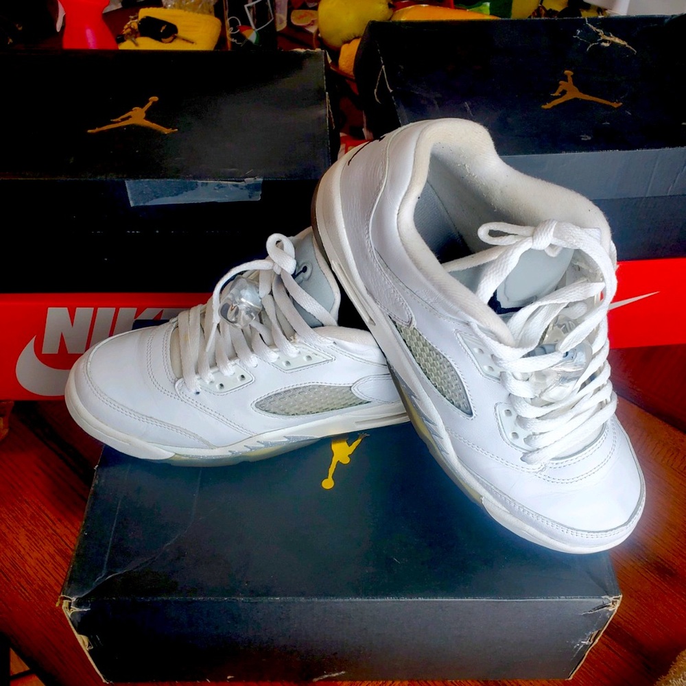 Jordan low 5’s